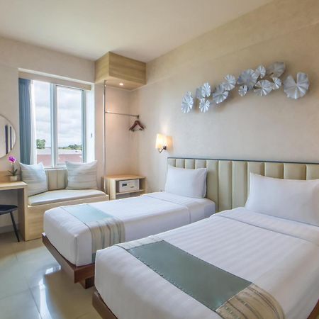 Solaris Hotel Malang Kültér fotó