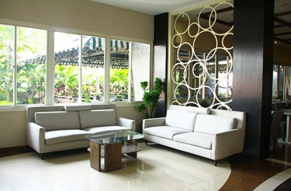 Solaris Hotel Malang Kültér fotó